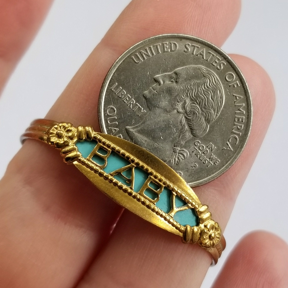 Relisted - Vintage tiny "Baby" bracelet word blue gold tone - Picture 7 of 14
